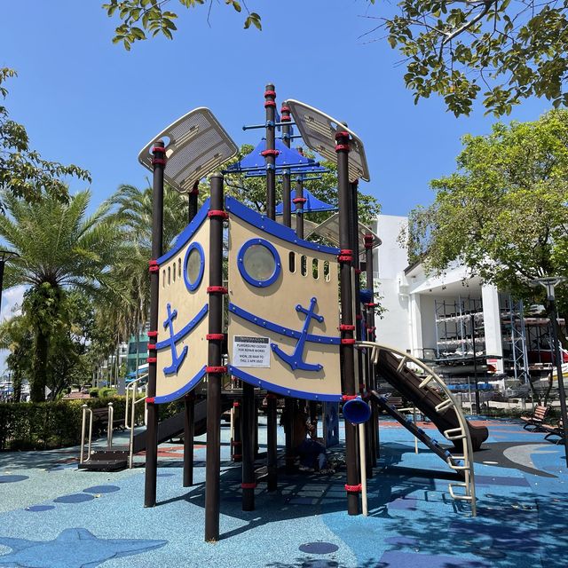 Sentosa cove playground