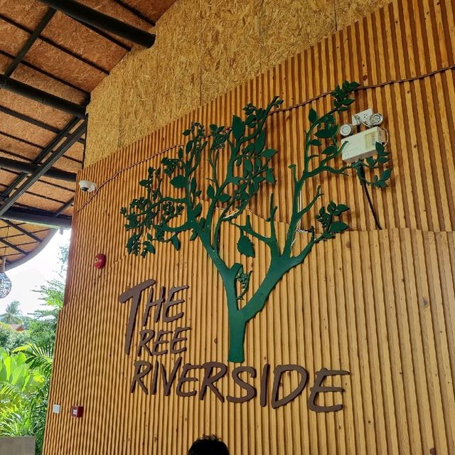 พักกาย พักใจ @The tree riverside