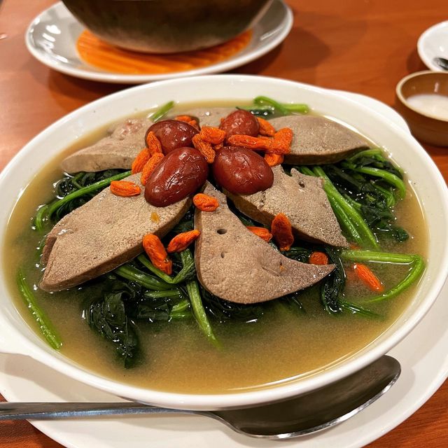 美味的麻辣雞煲