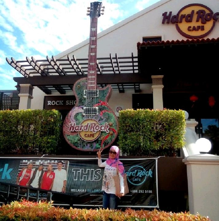 Hard Rock Cafe Hard Rock Cafe Travel Recommendations for 2023 (Updated in  May) on Trip Moments｜Trip.com Travel Guide