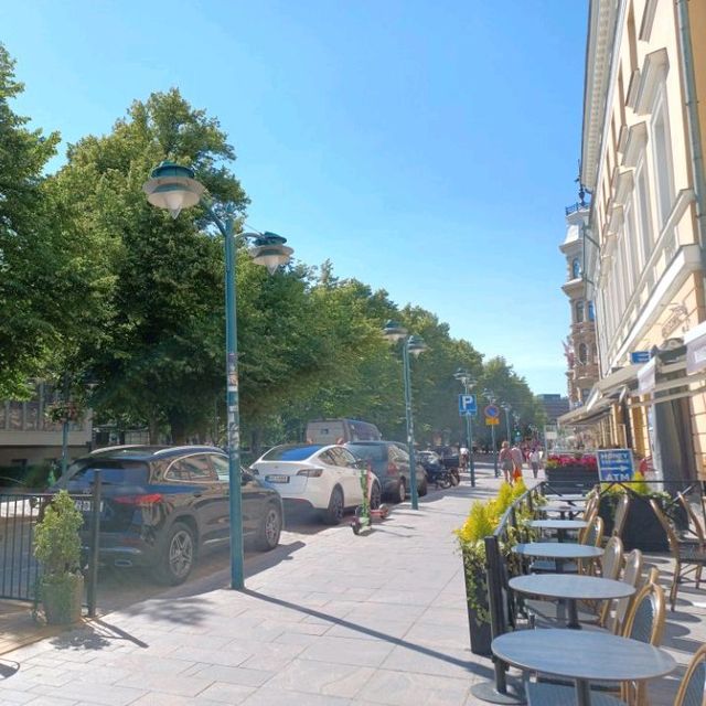 Good coffee in a pretty setting 