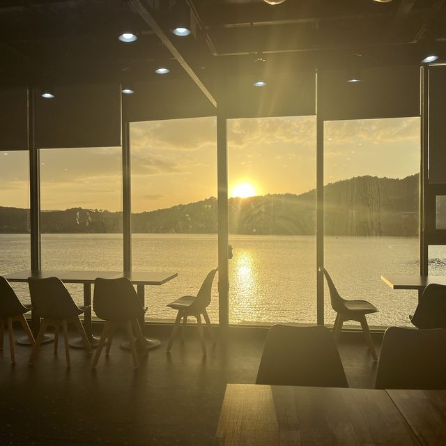 아산 신정호 수상카페
