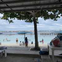 Chill in Camp Holiday
