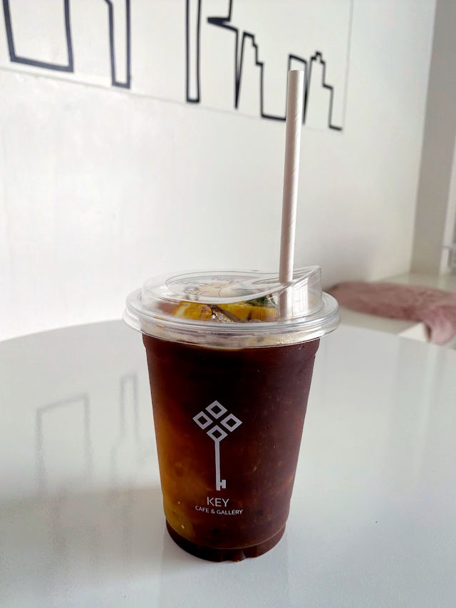 key cafe & gallery