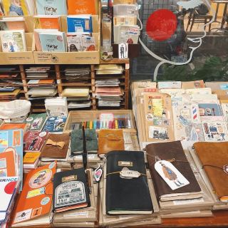 Aizhi Stationery Shop 🖌 A cozy shop that must be visited by those who love notebooks