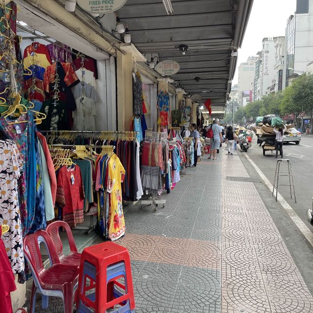 聖誕快樂歲胡志明市DAY4法國建築工程編
