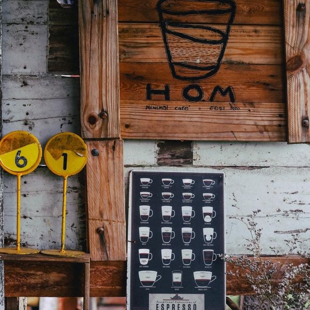 Hom Cafe | Kalasin. คาเฟ่กลางท้ง