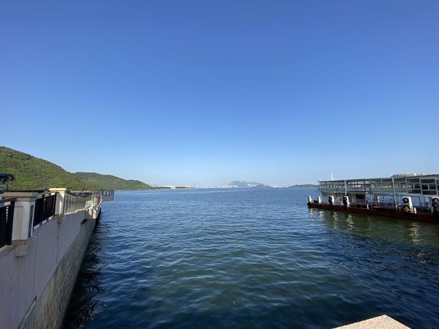 愉景灣海濱白教堂