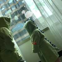 恐龍主題Staycation！恐龍公仔x沙發仔x浴袍