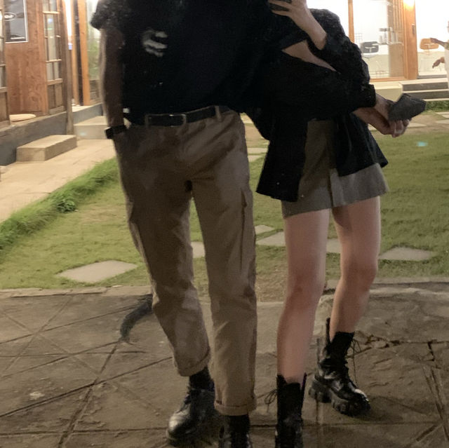 경주의 넓은 야외 테라스 카페_SOL