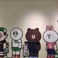 韓國🇰🇷最大Line Friends Store🧸超大Brown歡迎👏🏻你