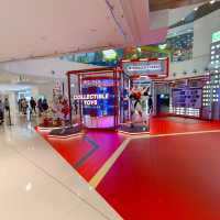 全新日出康城商場，漫威大玩具收藏品，聖誕特展！