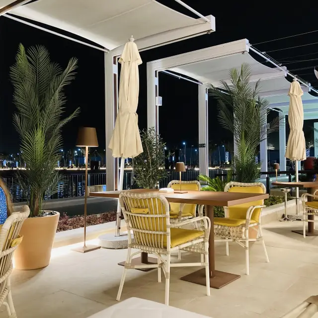 Tambay Peeps @ Yas Marina Restaurants