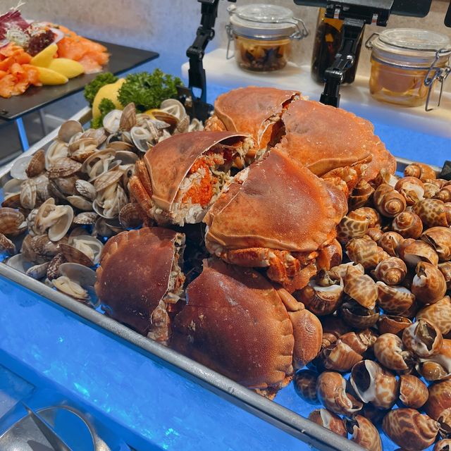 鱈場蟹腳·鴨肝·鮮蠔任食