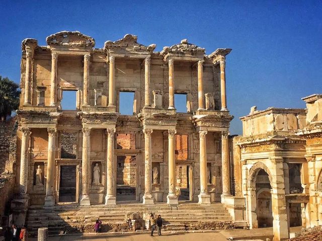 The Library of Celsus in Epheso 📚 