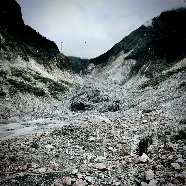 Hailuogou Glacier Tongue 2850m asl