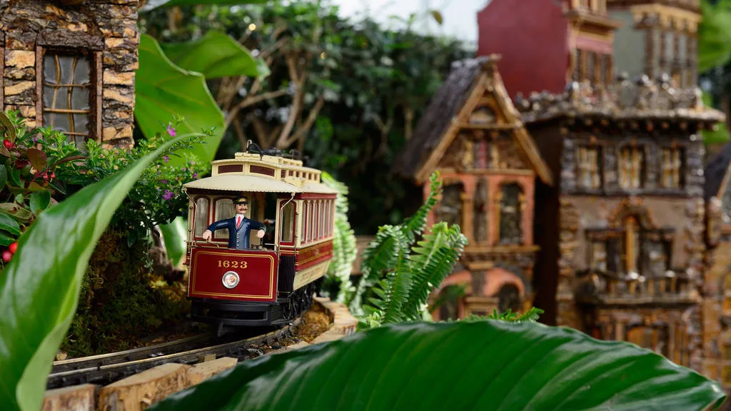 New York Botanical Garden Holiday Train Show | New York Botanical Garden