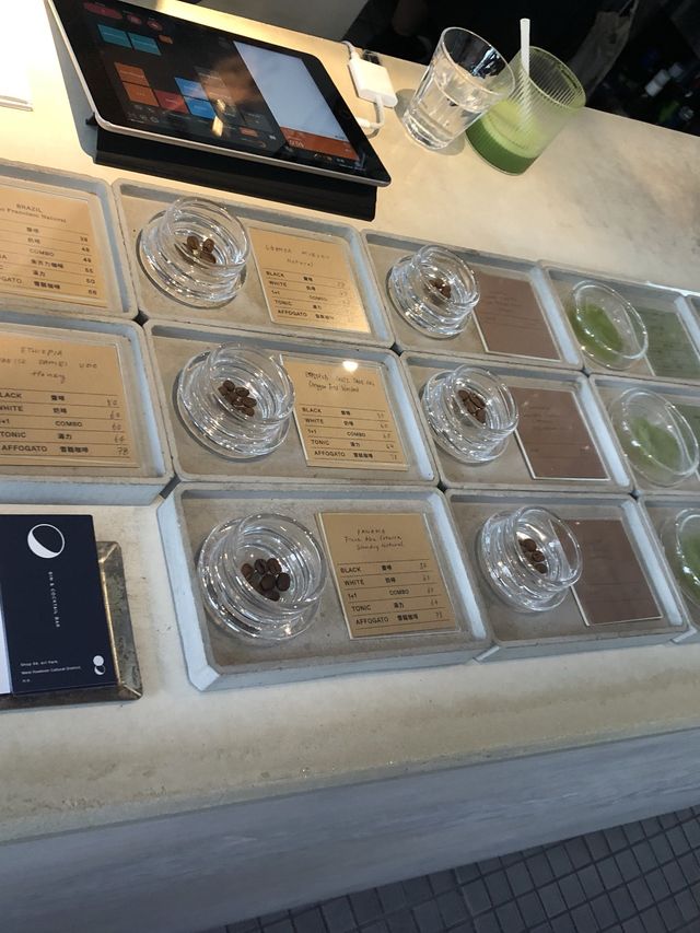 名副其實，好岩打卡同唞唞的咖啡店