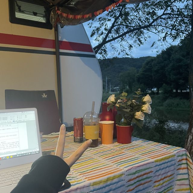 가평 캠핑🏕] 에버그린 캠핑장 _ 카라반 🚍