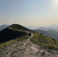 清明上山觀壯闊山景