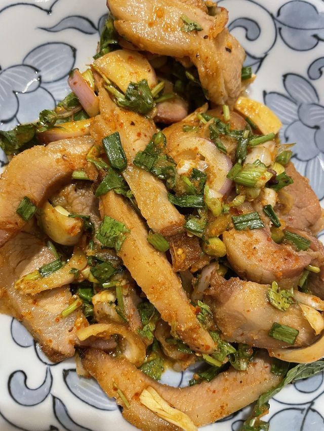 นนทบุรีมีร้านส้มตำนัวๆทราบแล้วเปลี่ยน