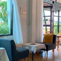 "Lunar Cafe’ Pattani" คาเฟ่ในปัตตานี