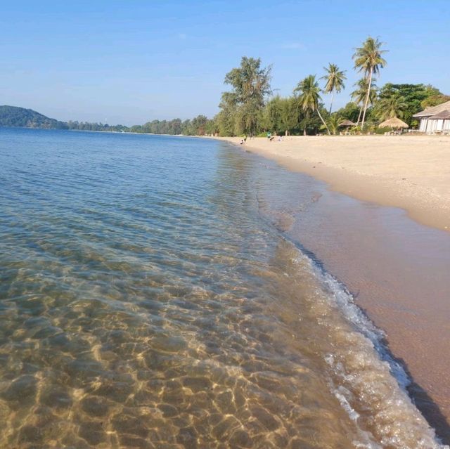 น้ำใส ทะเลสวย 