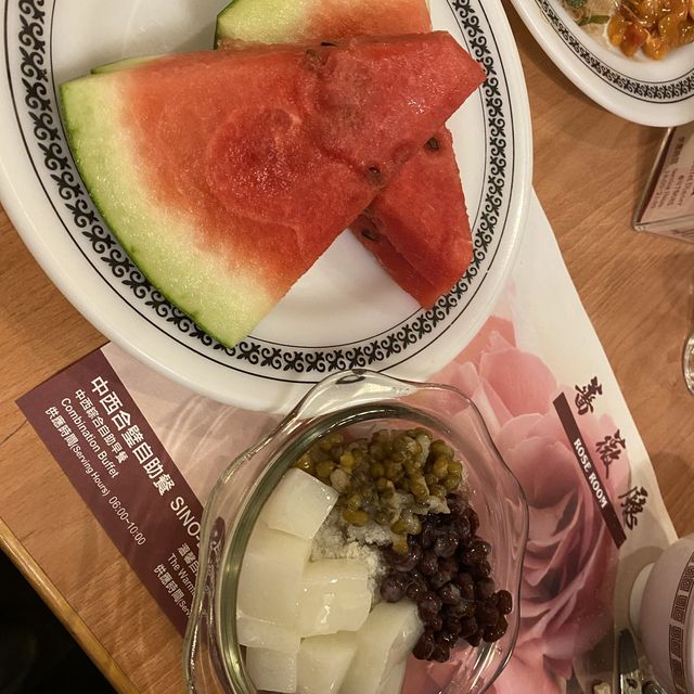《台北》兄弟大飯店 薔薇廳！😆