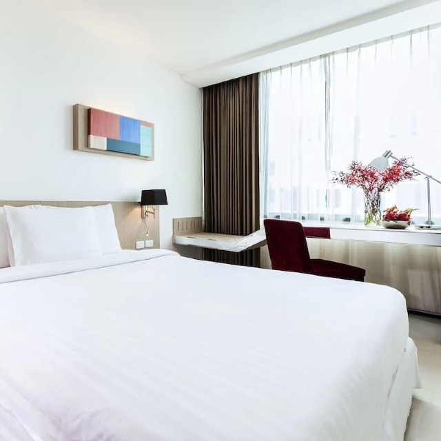 ที่พักติดรถไฟ้า พหลโยธิน ซ.3 
