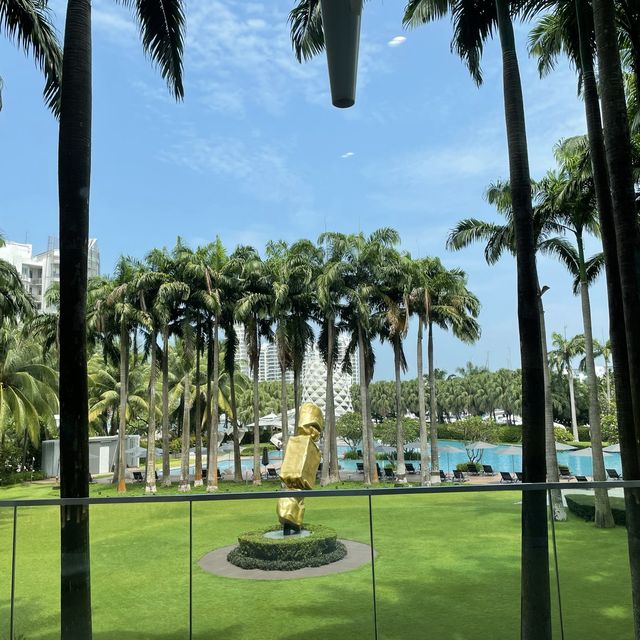 Wonder staycation at W Sentosa