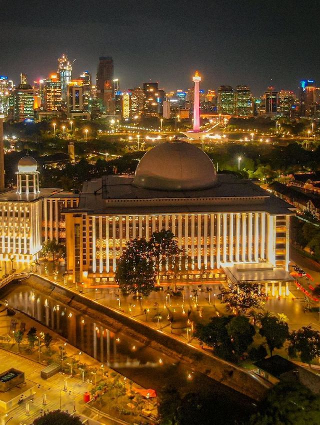 Marvel at Istiqlal Mosque