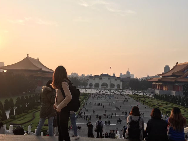台北中正紀念堂～午後散步休閒運動的好去處