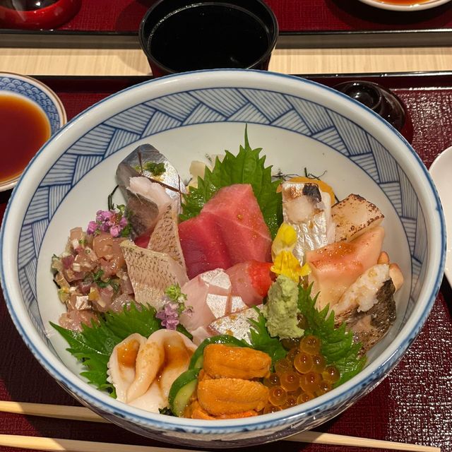 中環高質廚師發板*丼*魚生飯✨ 海言 Mikoto Donburi✨