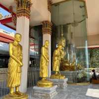 วัดคู่บ้านคู่เมืองจังหวัดอุทัยธานี
