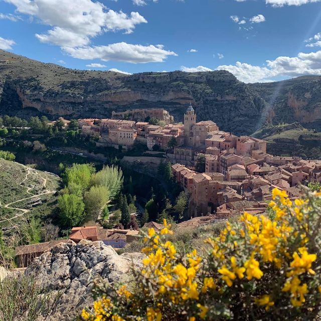 Albarracín เขาว่าเป็นหมู่บ้านที่สวยที่สุดในสเปน