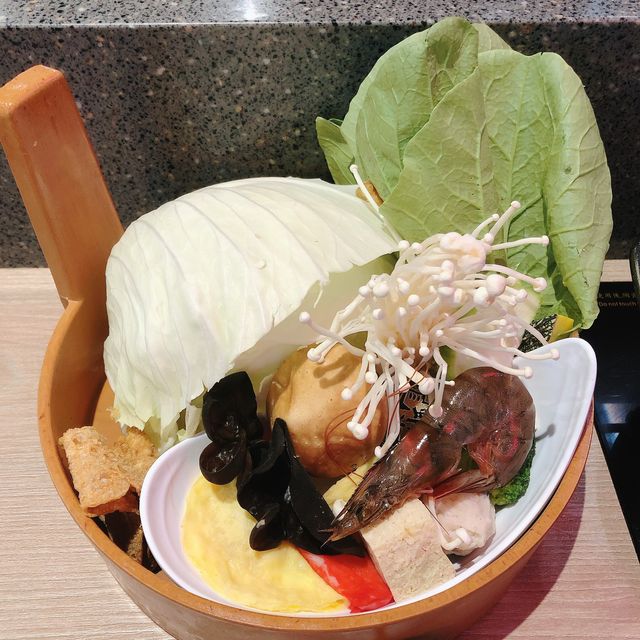 💙好吃美味新鮮😋🍲這一小鍋 台北誠品站前店