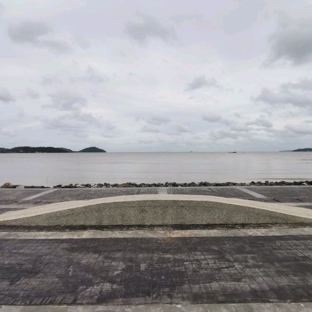 เส้นทางชมป่าโกงกางที่สวนสะพานหิน 