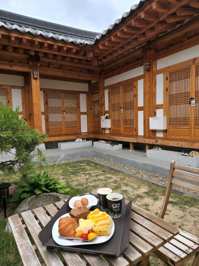 경주 고즈넉한 한옥숙소 '시은재'