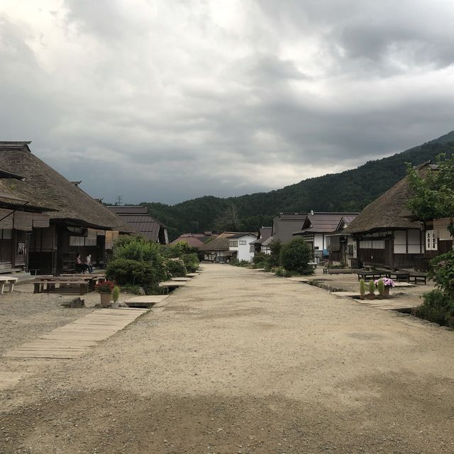 【福島】藁葺屋根が懐かしい「大内宿」