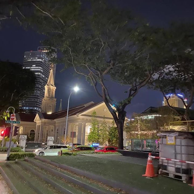 Hangout and experience along Orchard Road 