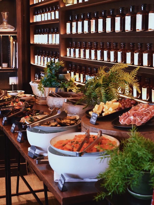 "尖東美食里Alfresco Lane"