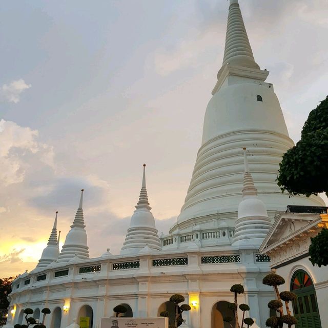 
วัดประยุรวงศาวาสวรวิหาร กรุงเทพ