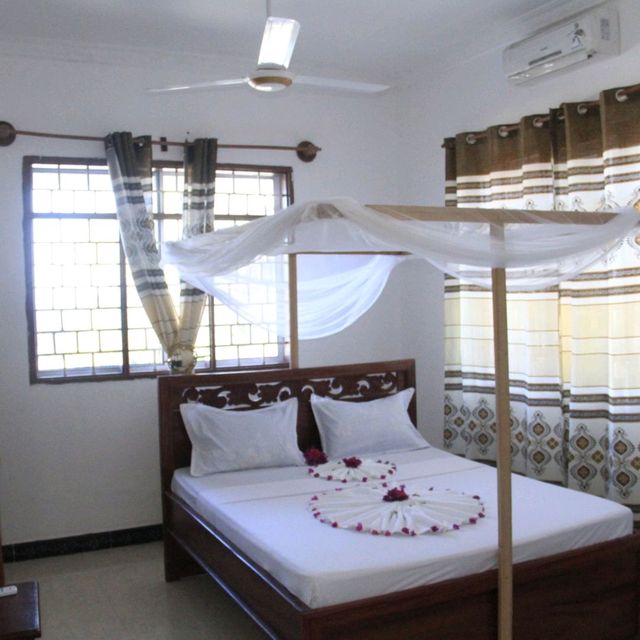 Vufac beach hotel 