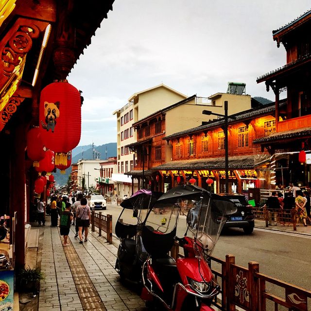 Super Hotspring in Hailuogou Moxi Town