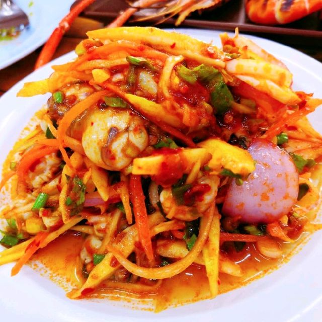 บุฟเฟ่ต์ซีฟู้ด อิ่มฝุดๆ ไปลองกันเล๊ยจ้า