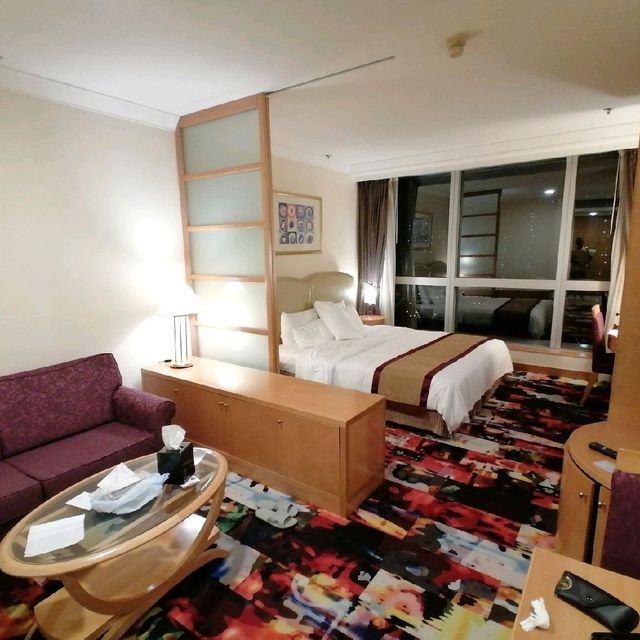 超抵$583住套房包早餐有泳池健身室