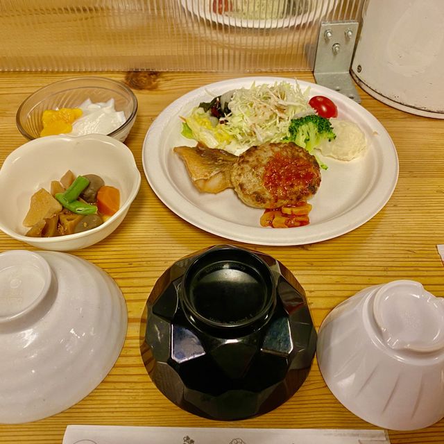 燕山荘の夕食