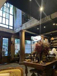 Stunning cafe & Restaurant in Phuket 