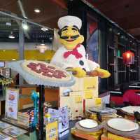 Themed Restaurants In Legoland