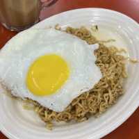 Enjoy a plate of well cooked mamak here 